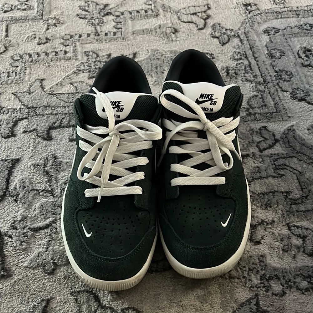 Nike SB Force 58 Sneakers
